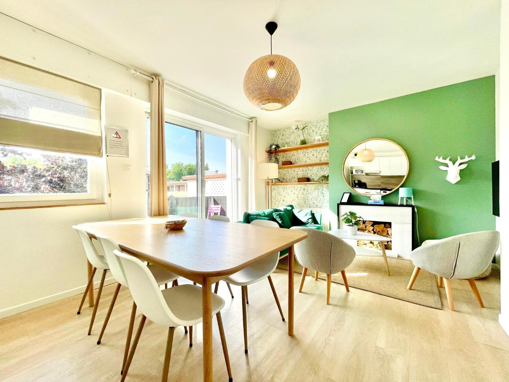 Smile Apparts - Appartements - Au Coeur De Lorient - Au Calme - Tout Confort Exterior photo