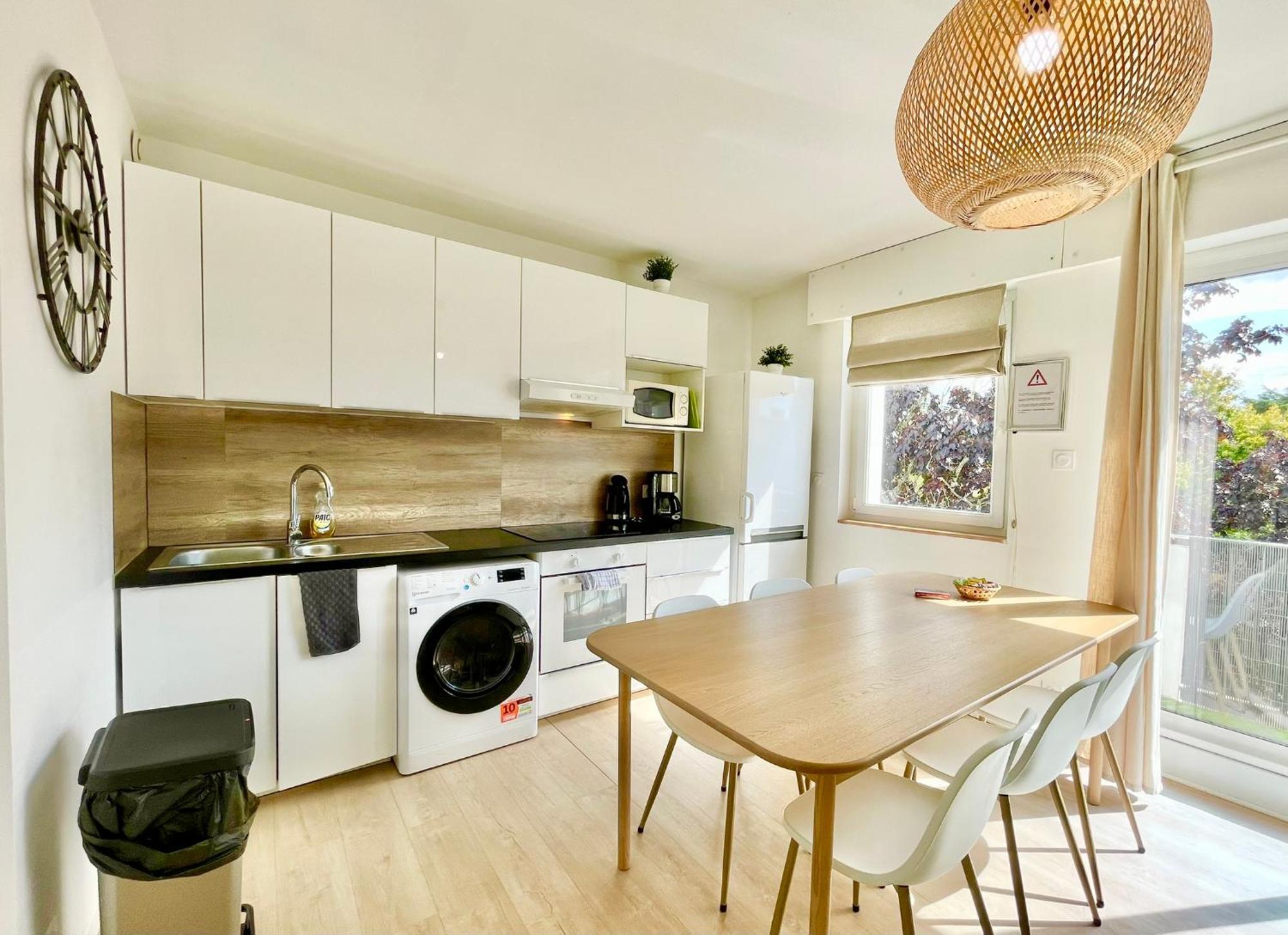 Smile Apparts - Appartements - Au Coeur De Lorient - Au Calme - Tout Confort Exterior photo